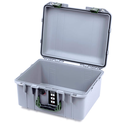 Pelican 1507 Air Case, Silver with OD Green Handle & Latches None (Case Only) ColorCase 015070-0000-180-131